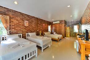 Theerama Cottage Resort