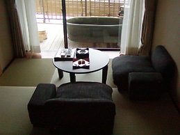 Inatori Toukai Hotel Yuen
