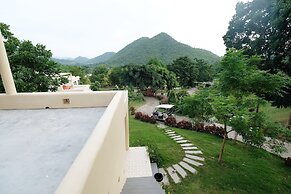 Hi - Scene Resort