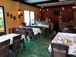 Stamp Hills Resort & Restaurant