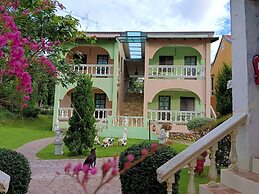 Stamp Hills Resort & Restaurant