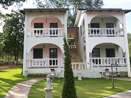 Stamp Hills Resort & Restaurant