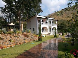 Stamp Hills Resort & Restaurant
