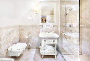 Hotel Lomnica