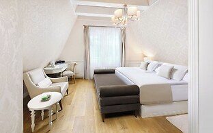 Hotel Lomnica
