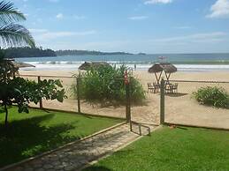 Aussie Swiss Beach Resort