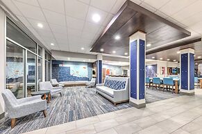 Holiday Inn Express & Suites Moore by IHG
