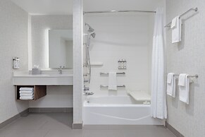 Holiday Inn Express & Suites Moore by IHG