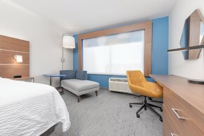 Holiday Inn Express & Suites Moore by IHG