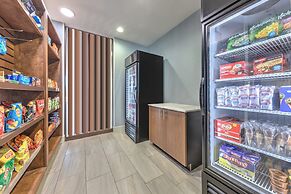 Holiday Inn Express & Suites Moore by IHG