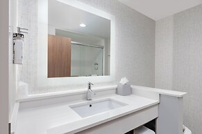 Holiday Inn Express & Suites Moore by IHG