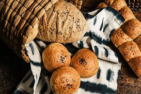 V Grand Hotel, a member of Radisson Individuals