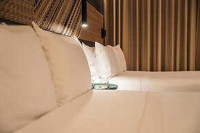 V Grand Hotel, a member of Radisson Individuals