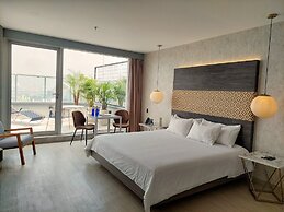 V Grand Hotel, a member of Radisson Individuals