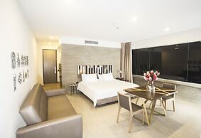 V Grand Hotel, a member of Radisson Individuals