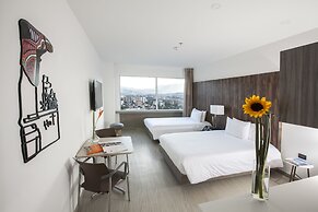 V Grand Hotel, a member of Radisson Individuals