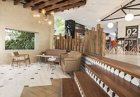 V Grand Hotel, a member of Radisson Individuals