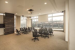 V Grand Hotel, a member of Radisson Individuals