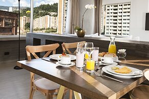 V Grand Hotel, a member of Radisson Individuals