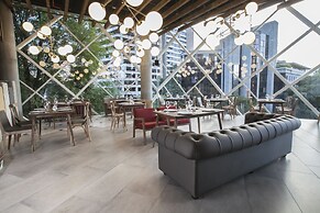 V Grand Hotel, a member of Radisson Individuals