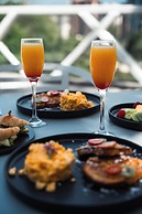 V Grand Hotel, a member of Radisson Individuals