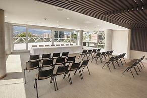 V Grand Hotel, a member of Radisson Individuals