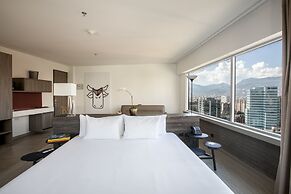 V Grand Hotel, a member of Radisson Individuals