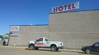 Morinville Plaza & Suites