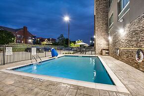 Holiday Inn Express & Suites Dallas North - Addison by IHG