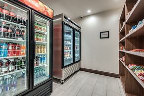 Holiday Inn Express & Suites Dallas North - Addison by IHG