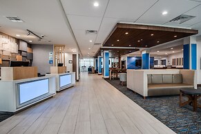 Holiday Inn Express & Suites Dallas North - Addison by IHG