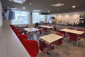 City Express Junior by Marriott Toluca Zona Industrial