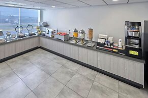 City Express Junior by Marriott Toluca Zona Industrial