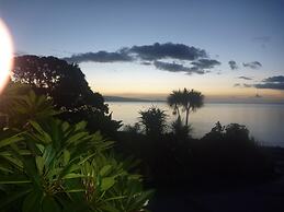 Pohutukawa Coast Bed & Breakfast