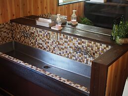 Kikkake Green and Mt.Fuji - Hostel