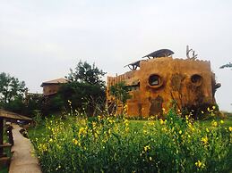 Timberland and Fruit Resort