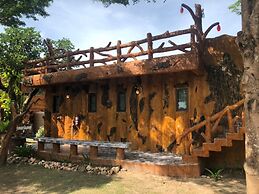 Timberland and Fruit Resort