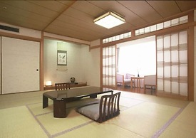 Yufuin Hotel Shuhokan