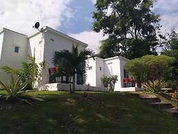 WhiteRock Resort Pakchong