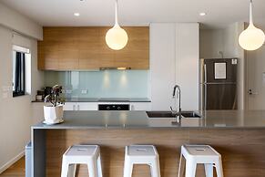 Kangaroo Bay Apartments