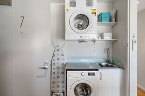 Kangaroo Bay Apartments