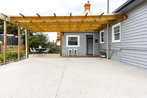 Kangaroo Bay Apartments