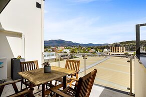 Kangaroo Bay Apartments