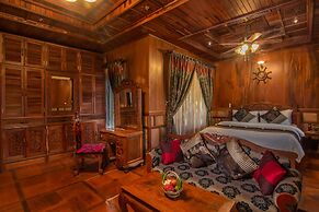 Model Residence and Spa