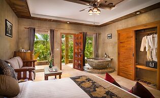 Model Residence and Spa