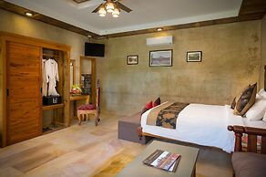 Model Residence and Spa