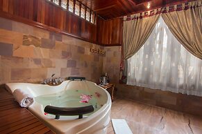 Model Residence and Spa