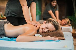 Model Residence and Spa