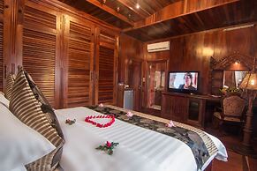 Model Residence and Spa