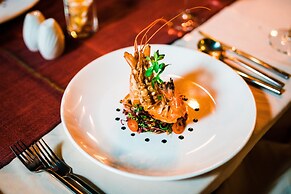 Model Residence and Spa